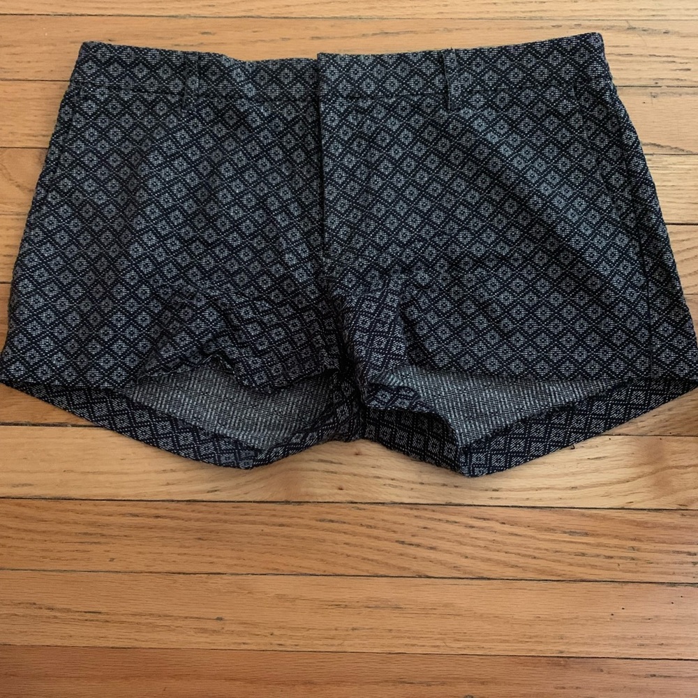 BANANA REPUBLIC Shorts Size 8 NEW